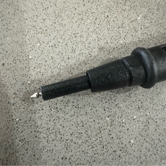 Fluke TL175 TwistGuard Test Leads – Used, Genuine, CAT III 1000V - Picture 6 of 8